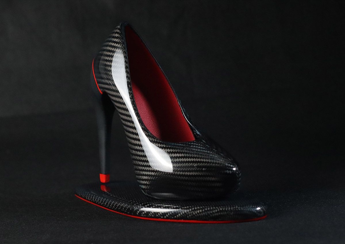 sculpture chaussure escarpin carbon fiber
